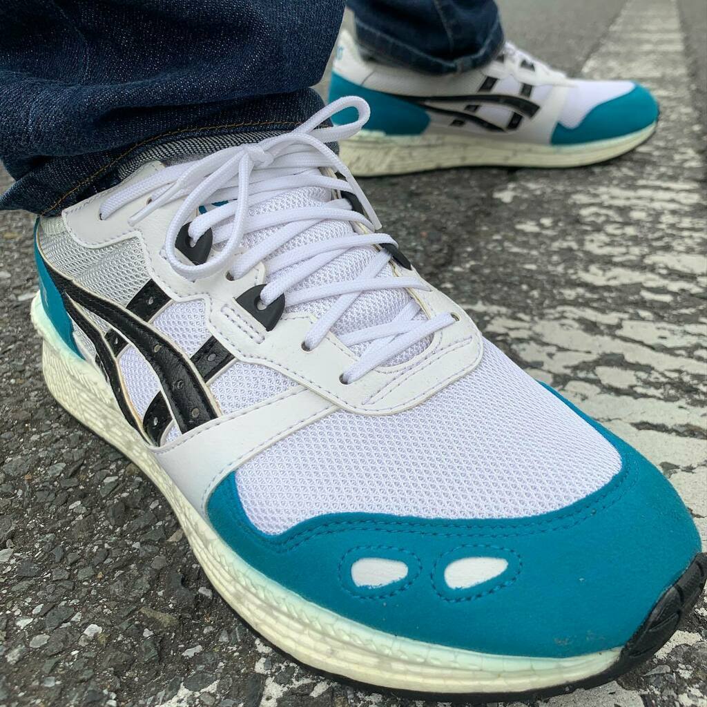 eiji_ihara's tweet photo.
今日のASICSTIGER
HyperGEL-LYTE "TEAR BLUE"
#今日のASICSTIGE R #asicssportstyle #asicstiger #hypergellyte https://t.co/pIuQC6e8CW