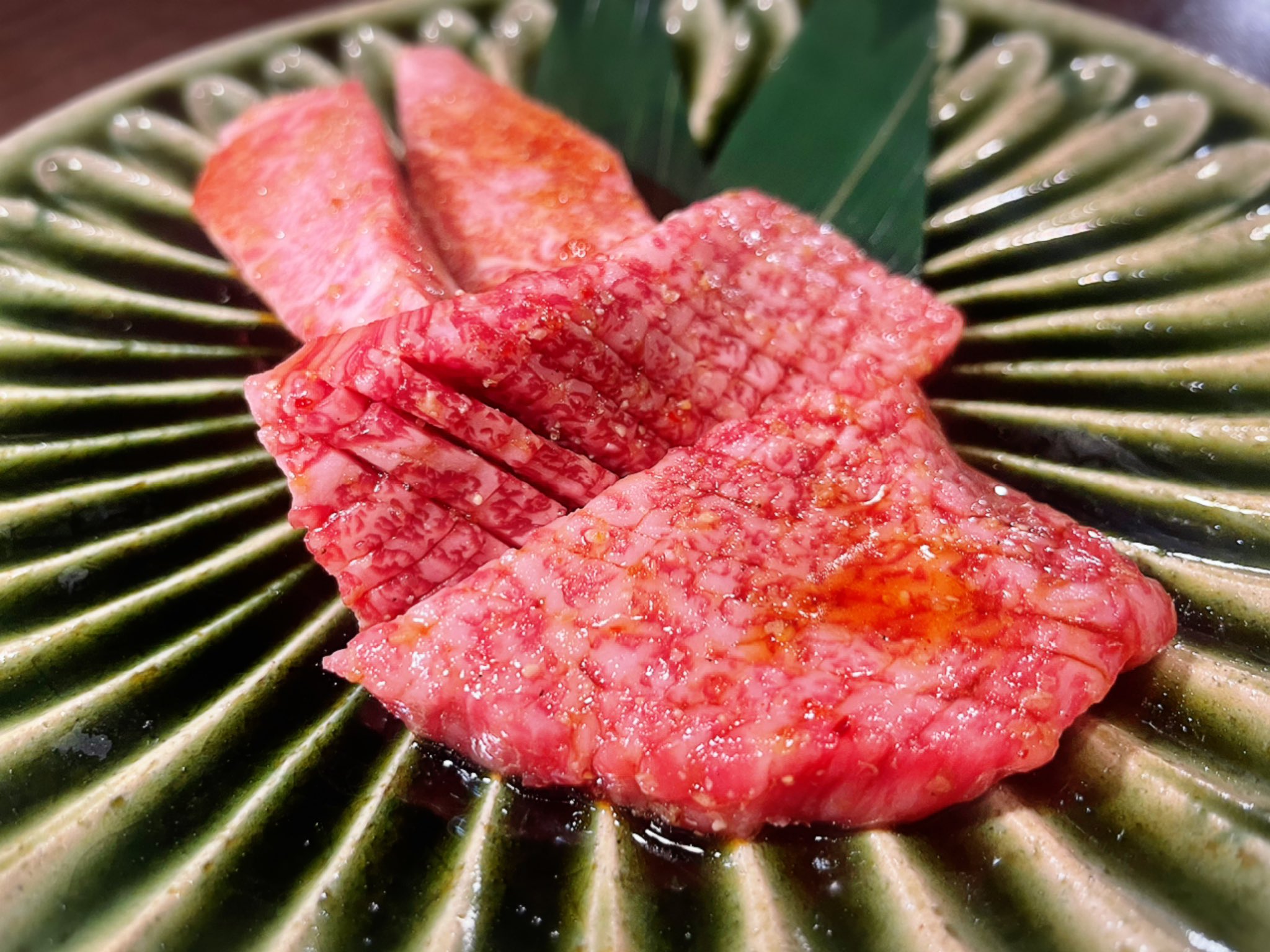 大伴ゆめ 大阪グルメライター 月30軒食べ歩き 肉テロ 大阪 心斎橋でオススメの焼肉 鍵矢 の2号店が10 29三津寺にopen ギリギリまで安く抑えた価格なので黒毛和牛800円台 厳選牛528円 の最強コスパで食べられる 肉の旨みや甘み 柔らかさは勿論