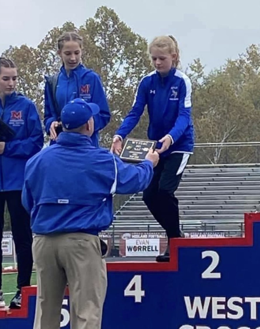 RipleyHSWV's tweet photo. Congrats to Elle Hosaflook with her 4th place finish at @wvssac State Cross Country meet!  #AAAGirls https://t.co/GvA9gvALlb