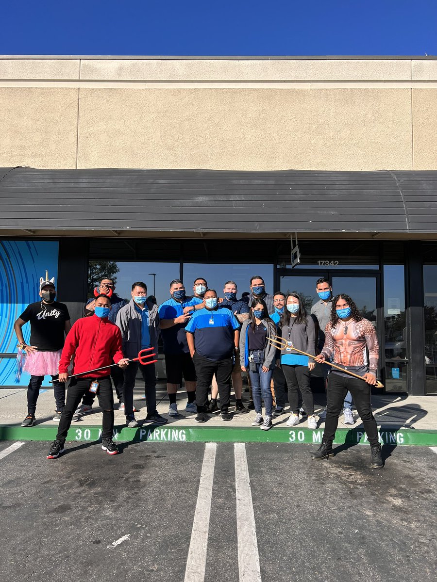 jimmysomIHX's tweet photo. Hope everyone has a fun and safe Halloween as we close out the first month of Q4! 

This team is ready for 🦃 and crush some more records! @AlfredoSoCal @kdavies_ihx https://t.co/I4ogRNnRX8
