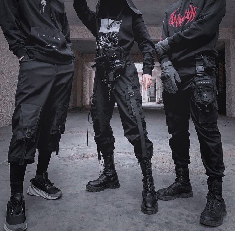 PETITION FOR DTEAM TO TAKE A PIC LIKE THIS PLS VOUCH