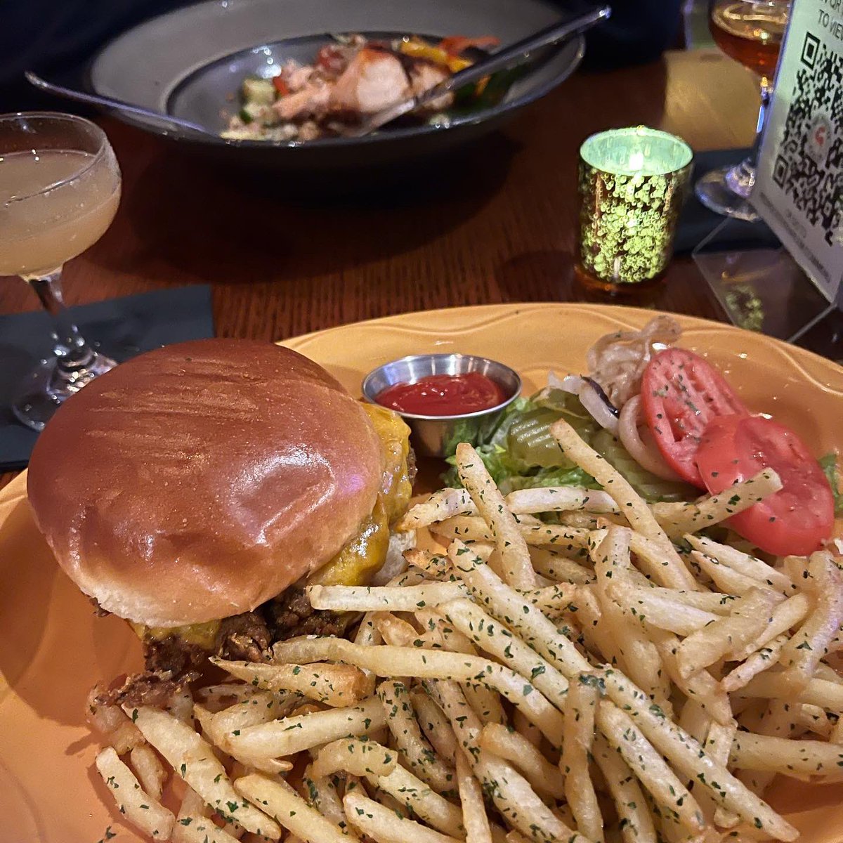 msbunnigold's tweet photo. This bunni was treated to #redrooster — it was such a great experience while we vibed over food + heated debates about Dom Kennedy #datenignt #nyc https://t.co/DR6f2Zcq7e