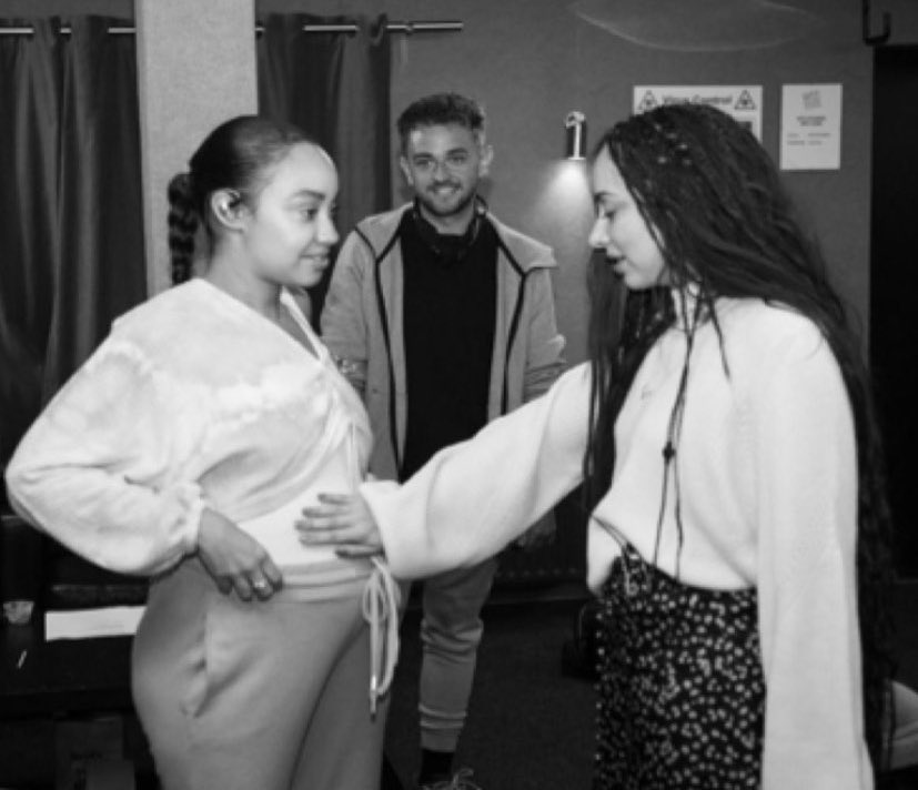 My favorite girl 🥺❤️

p.s. look at her little bump from months ago 🥰💕