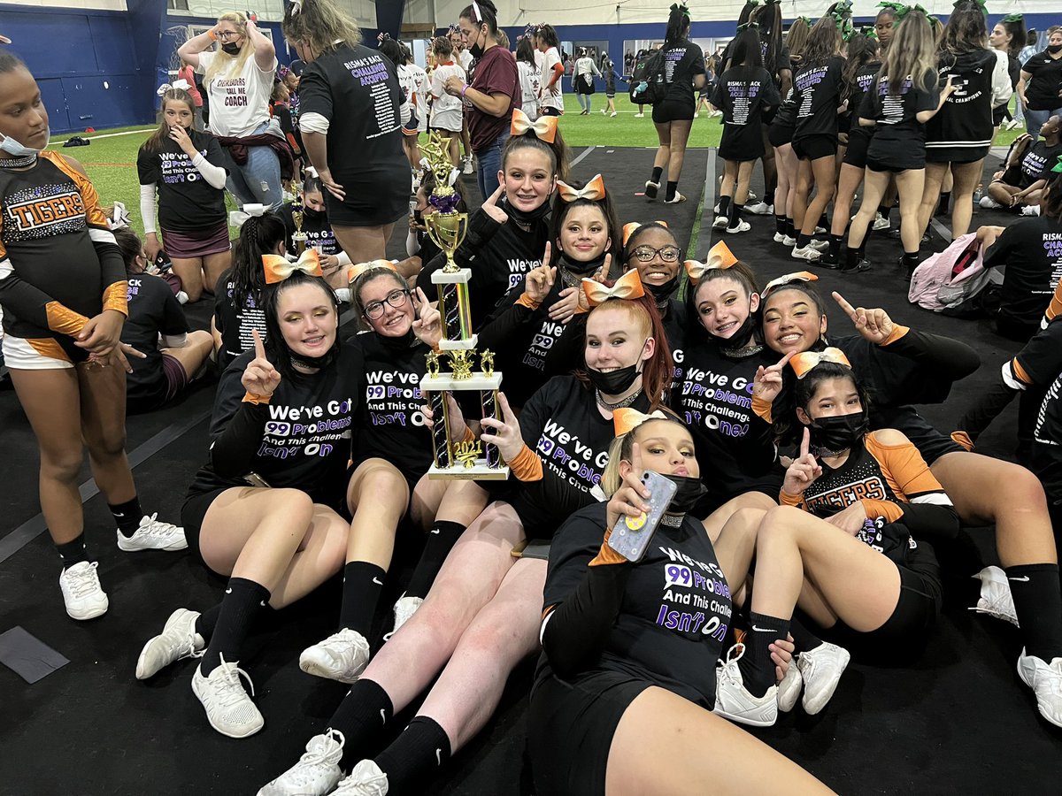 RadioMelissa's tweet photo. 3 teams. 3 first place trophies. 2 grand champions. Congratulations Taunton Tigers. RISMA league champions. @Pop_Warner https://t.co/9Kv6kMGlTM