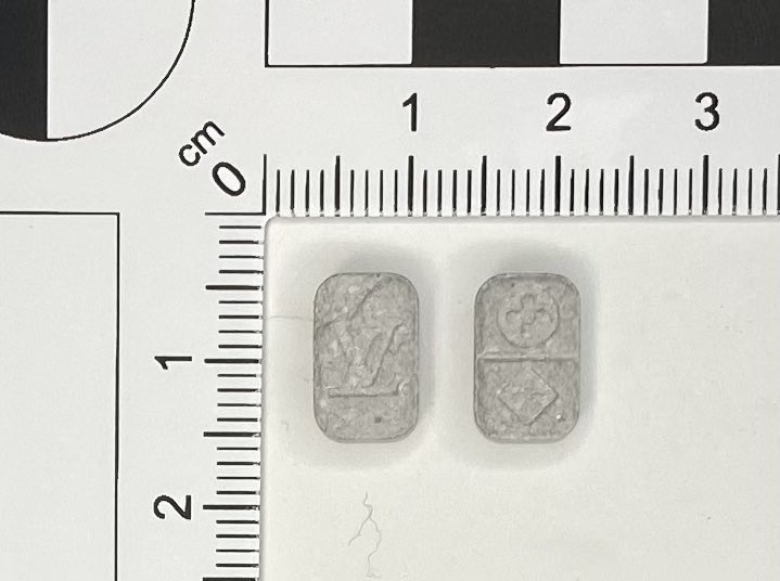 MANDRAKE_LAB's tweet photo. ALERT! 23/10/2021. Multiple examples of BEIGE and GREY “Louis Vuitton” embossed tablets mis-sold as #MDMA, confirmed by @MANDRAKE_LAB, to contain high levels of #3MMC (>230 mg/tab). If unwell please seek medical attention. #harmreduction #GreaterManchester #SavingLives https://t.co/eNPIcuzy6H