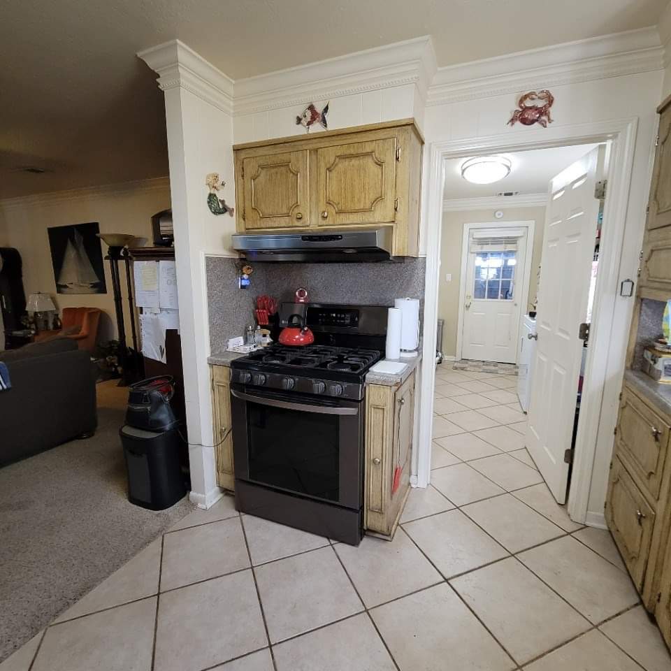 AshleysBC's tweet photo. These clients give so much of themselves to our community, their family and friends and are so deserving of a beautiful home when they come home from a long day working on the front line. #homeremodel #homedesign #renovation https://t.co/7zPW7C33V2