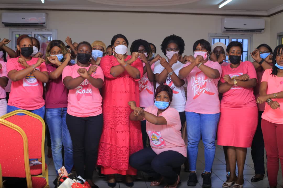 Les Femmes Autonomes disent non aux cancers féminins