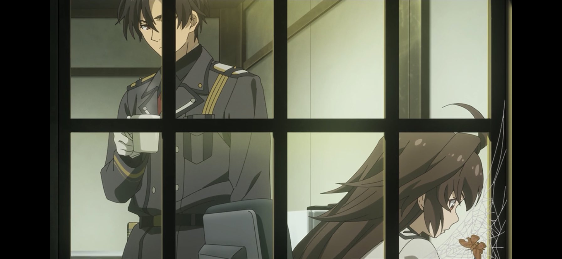 うえっち Akira エイティシックス 15話 グレーテさんがプロジェクターで話する時少し被っててちゃんと服とかに文字が映ってるの見て細かいところまで再現してて驚きました なかなか内容が深い話でしたな フレデリカの少し抜けてるところ可愛いやん アニメ