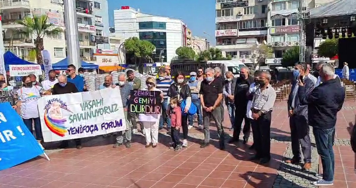 #Aliağa, Şehit Kemal Mahallesinde, Atık (Güruf) Bertaraf Tesisi ve Cüruf Depolama Ve Geri Kazanım Tesislerinin kurulması, bölgemiz için katliamdır..

Bugün Aliağa Demokrasi Meydanı'nda basın açıklaması yaptık..

<a href="/AlcepCevre/">ALÇEP (Aliağa Çevre Platformu)</a>