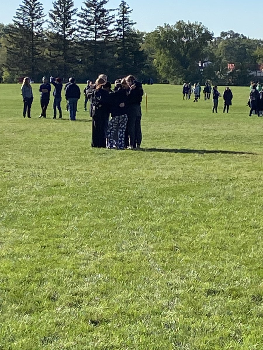 WBHSGirlsXC's tweet photo. Congrats to Lily Weder who qualified for next week’s sectional meet @ lake park high school. Today’s meet was a big success having 4 freshman representing the varsity squad! Big things are in store for the future!
#WBWarriorPride #WillowbrookHS1 @WB_ATHLETICS https://t.co/g3V7BdLpMm
