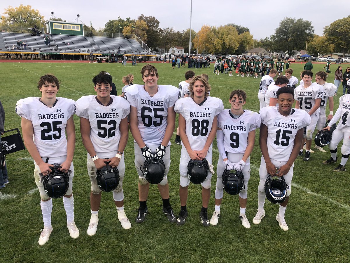 brettamurray's tweet photo. Badgers now 8-0. #1 in the State. #chsaa #coloradopreps https://t.co/g0XPzLb7lt