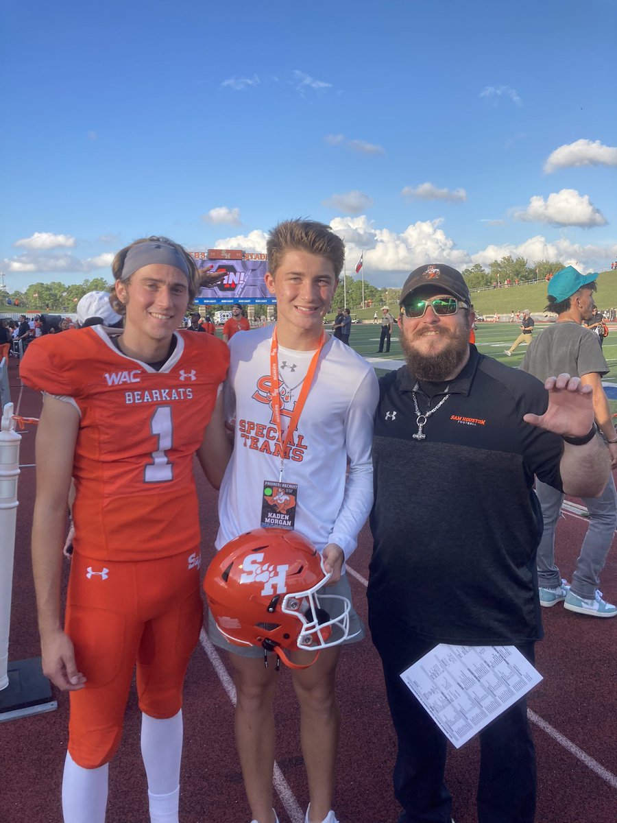 _KadenMorgan's tweet photo. After a great game day visit and conversation with @ZMilliet32 , I am blessed and honored to receive my first D1 offer from THE National Champions, Sam Houston State!!! 
@BearkatsFB 
@Coach_BCarp @KLEINOAKFB 
@NickGatto @roberthersh15 https://t.co/NvpFI3SntW