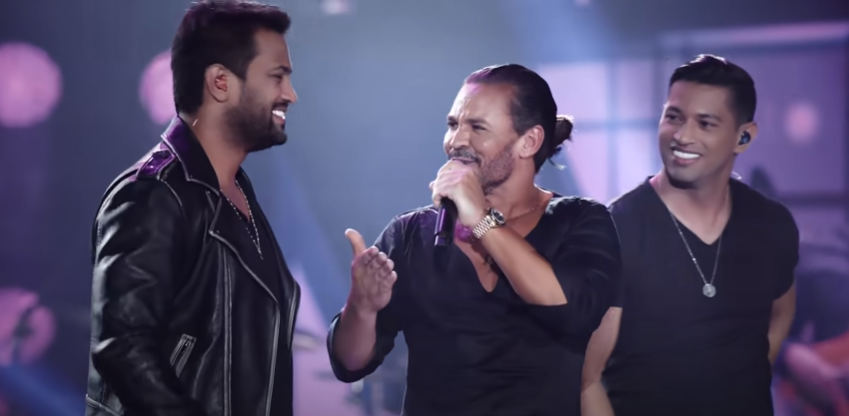 newseduardoc's tweet photo. Já esta disponivel no Youtube #MilVezesCantarei de @eduardocosta part da dupla #EdyBrittoeSamuel @OsCiganos 
DVD de Curitiba #ForadaLei https://t.co/yUObKPN6o4