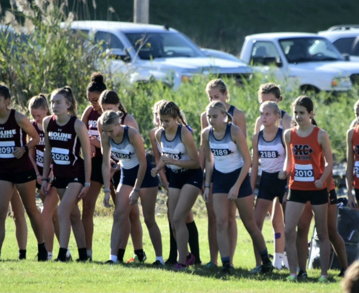 carlberg71's tweet photo. Beautiful day in East Moline at Empire Park for an IHSA 3A Cross Country Regionals meet. These girls came ready to toe the line and put it all out there. Great job PSHS girls for earning your trip to Quincy next Saturday. @PSHS_Athletics https://t.co/55tqr7OQ5p