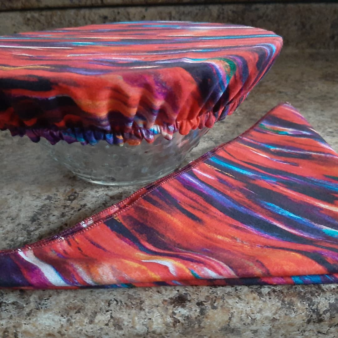 Great gift ideas
Bowl covers 
Available in several sizes
Add matching napkins
Add casserole dish covers