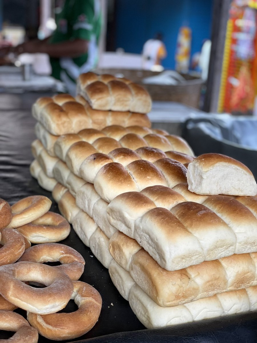 ChefTZac's tweet photo. The tradition and practise of baking bread, one that was brought to Goa from Portugal in the 1500s, is believed to have spread from this one village called Majorda in south Goa. In fact, the Goan term for baker is Poder, which originates from the Portuguese word padeiro. #COTRGoa https://t.co/S1h2DbZXXz