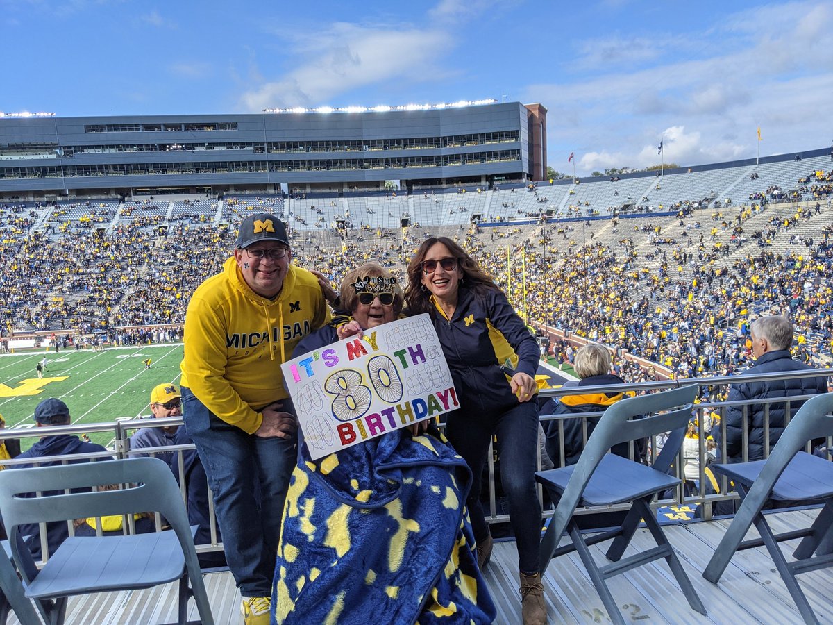 Gromackdaddy's tweet photo. #BIGHOUSELIVE Happy 80th birthday to mom! https://t.co/RjTUA91uq0