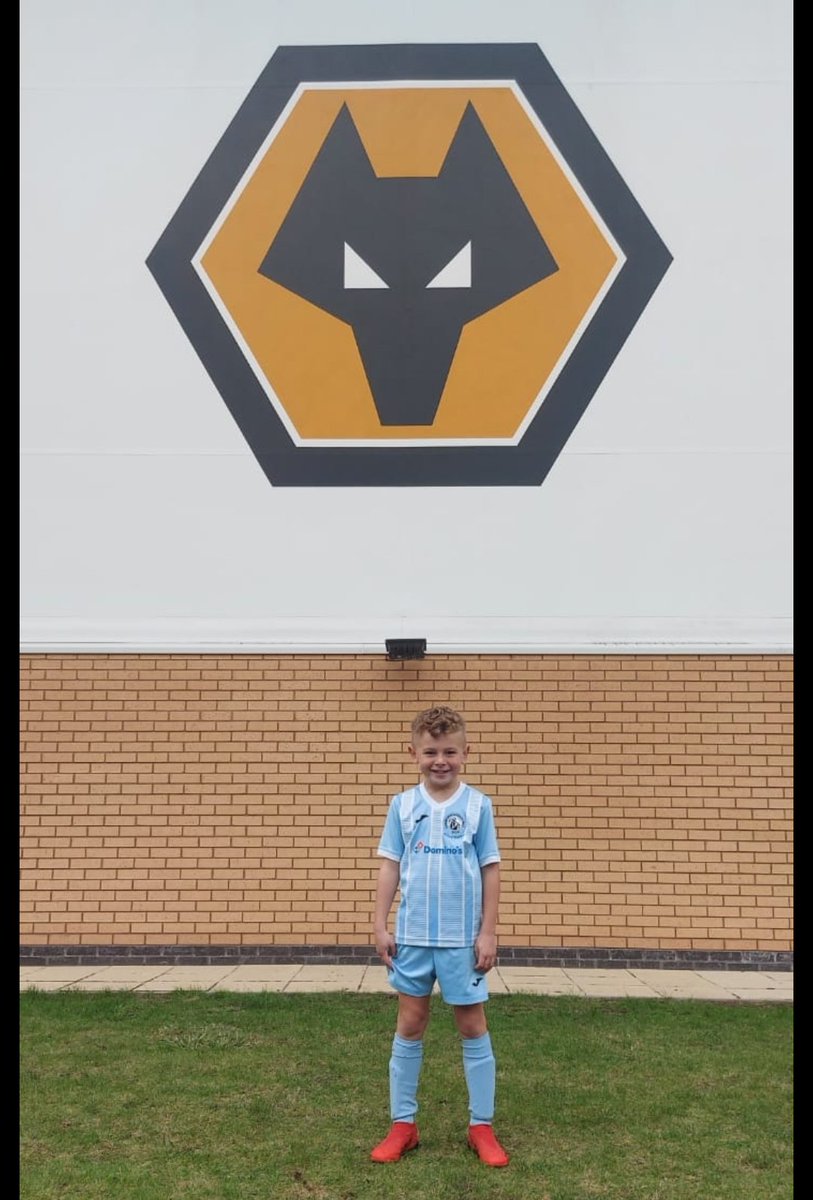 GorgiaC's tweet photo. 4 goals at Wolverhampton away today!! Go on beast https://t.co/ipbEjCNdhu