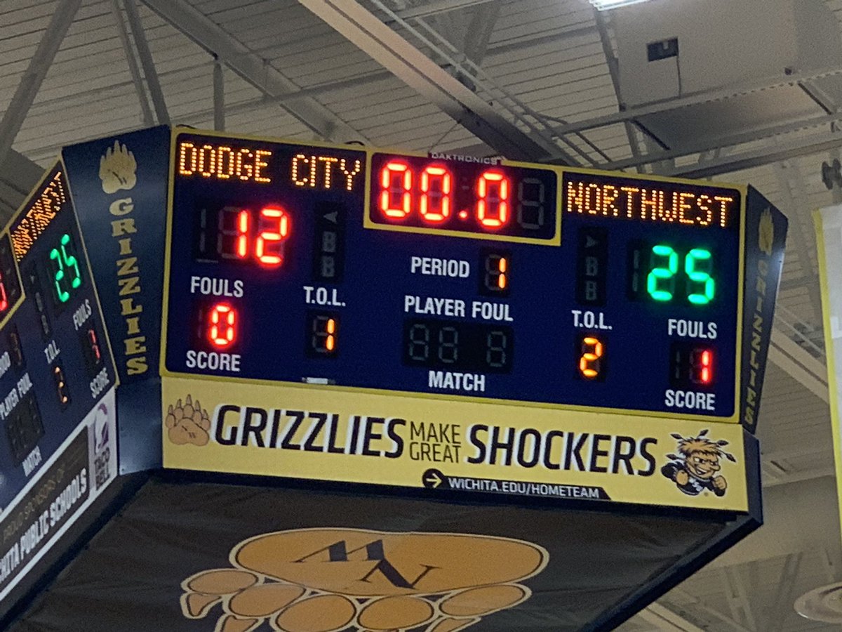 Wichita_NW's tweet image. Northwest takes the first set against Dodge City. #SubState