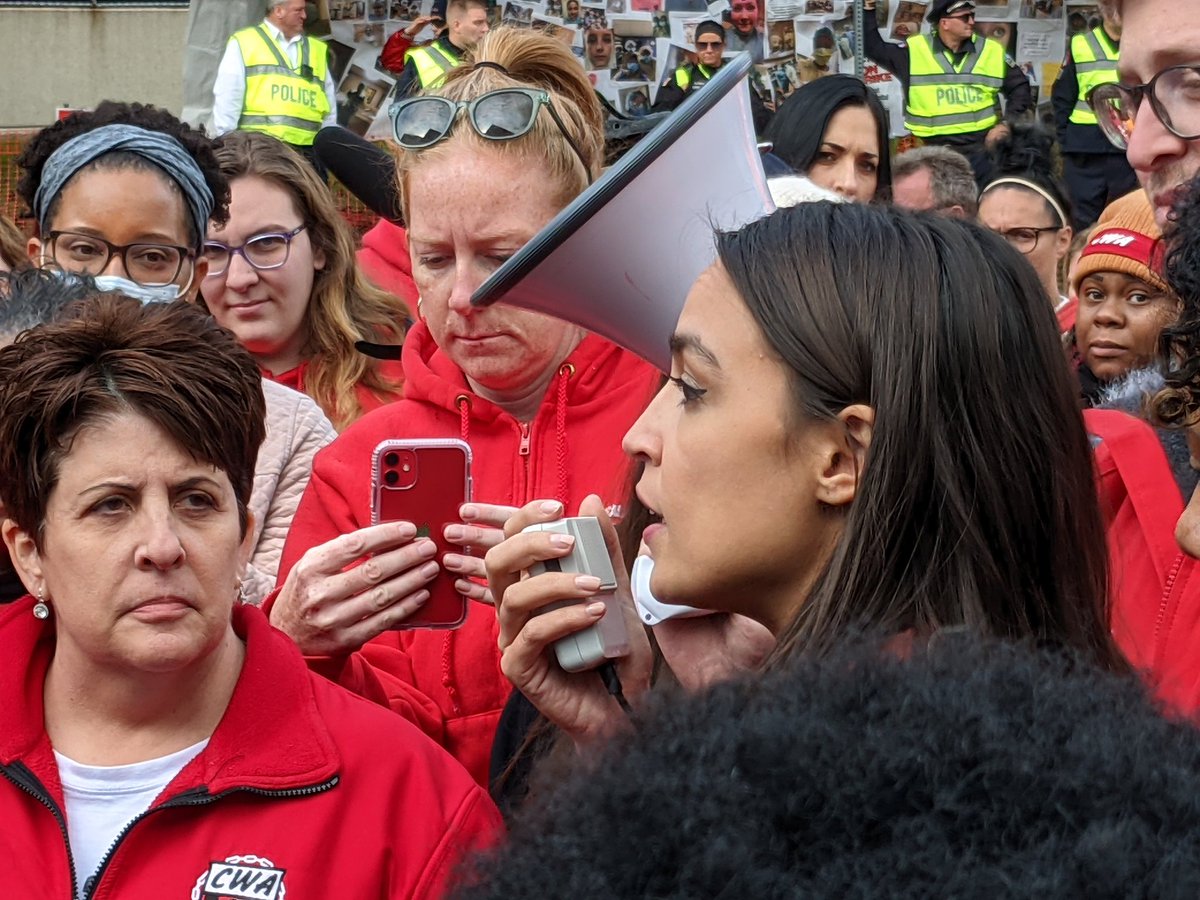 AOC speaking to striking nurses at Mercy Hospital