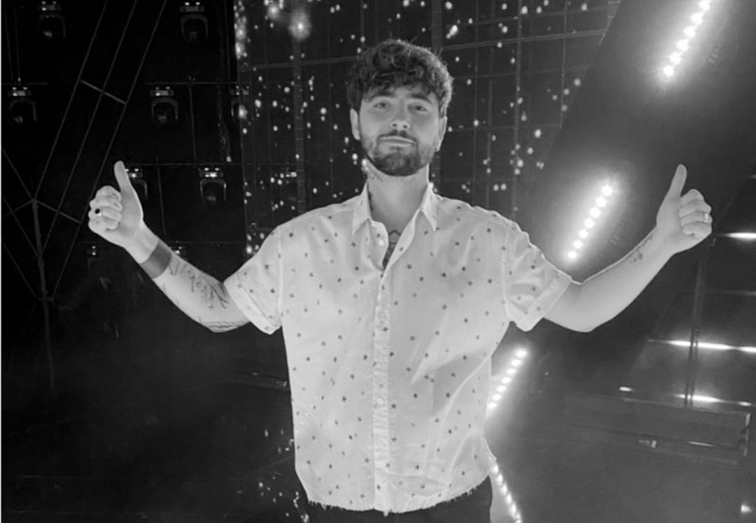 Votez le 6 au 7 25 25 toute la soirée
<a href="/LouisDelortOff/">Louis Delort</a> #TheVoiceAllStars