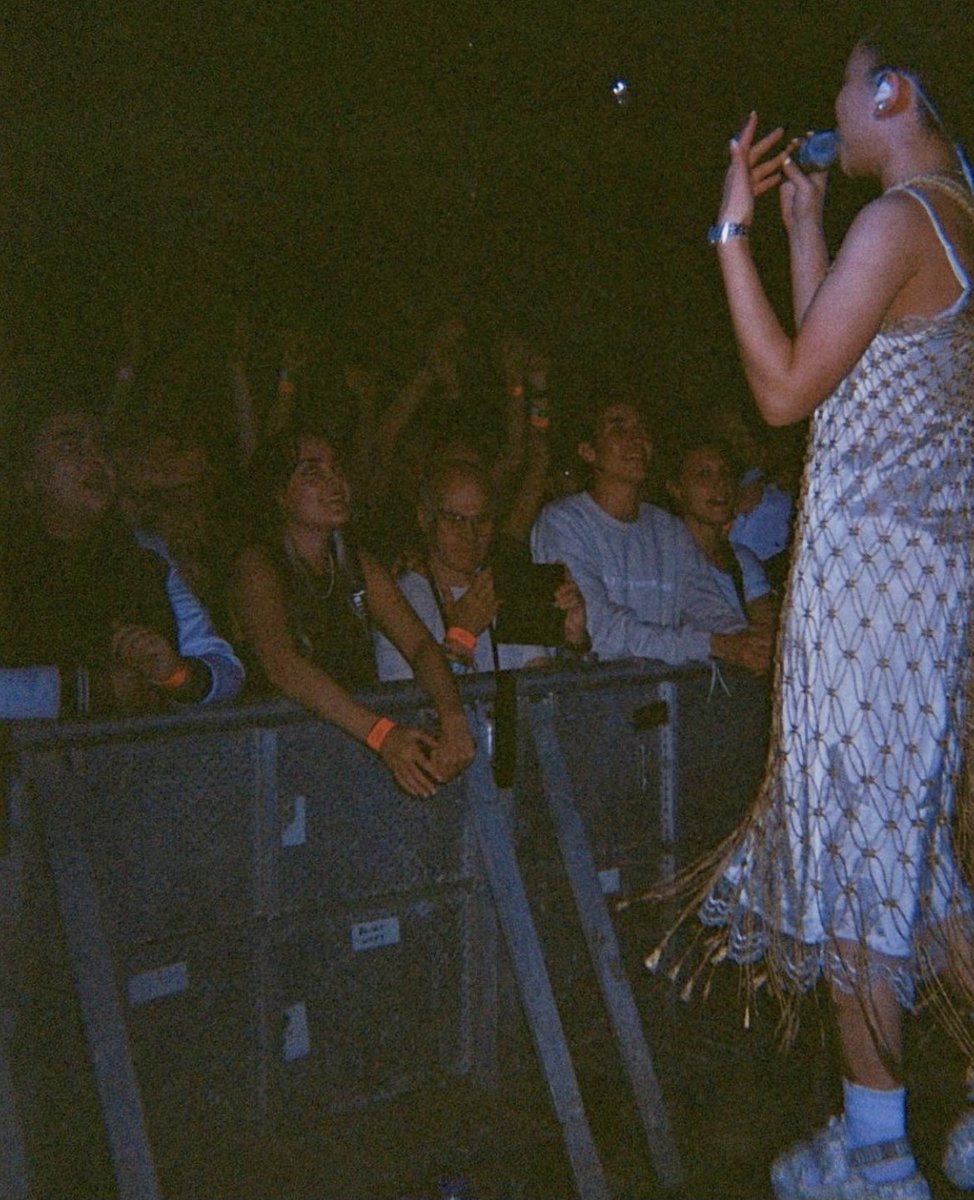 wiffygriffy's tweet photo. First ever show of my first ever tour 🥺🥲Glasgow was a dream 🥲 https://t.co/CVxAqoTOwK