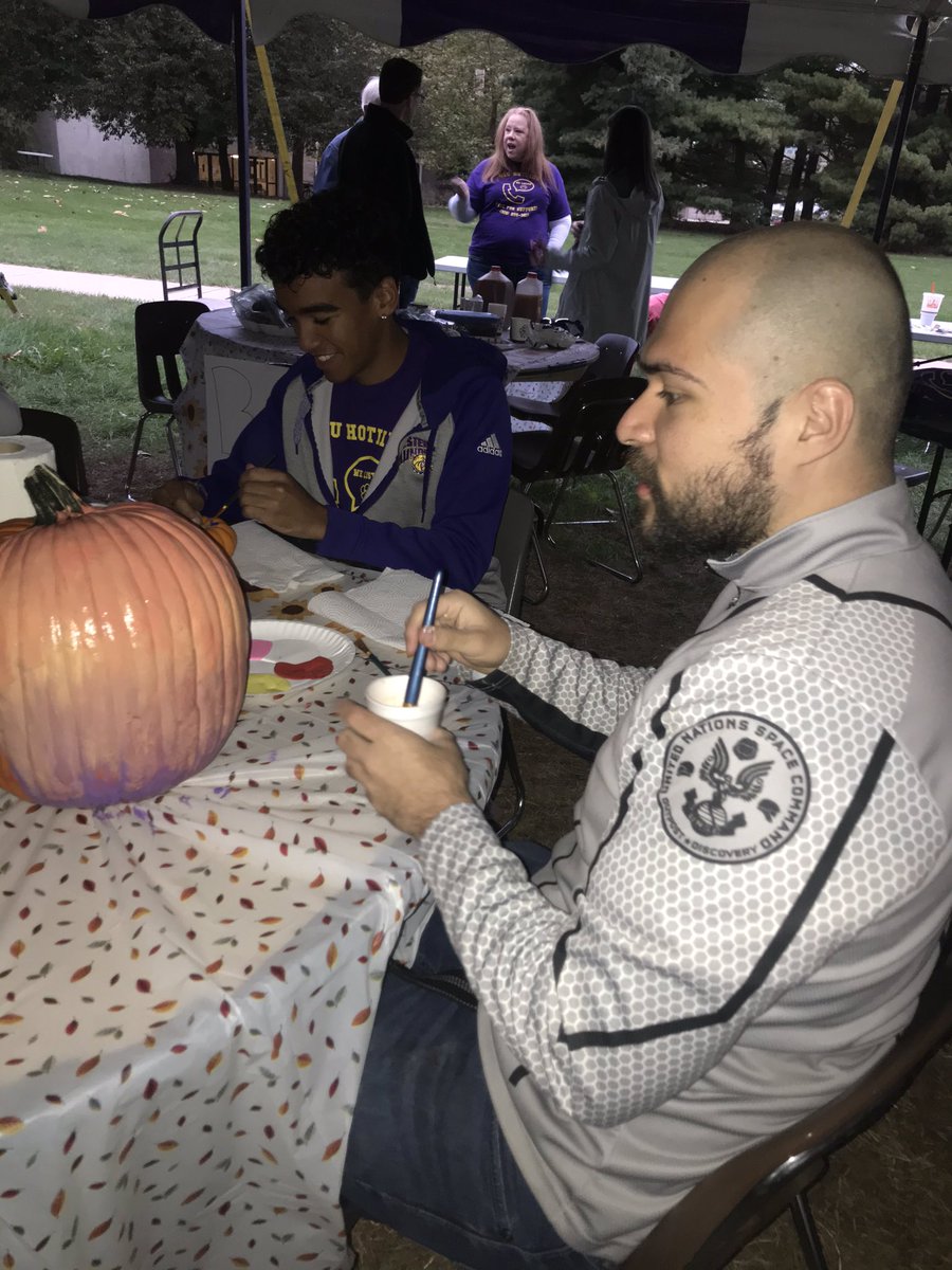 A huge thank you to everyone who came out to our 50th hotline anniversary yesterday!! ☺️🍁🎃 

 #wiu #westernillinoisuniversity #wiupsychology #psychology #hotline #mentalhealth  #support #call #text #help #fall #pumpkins #october