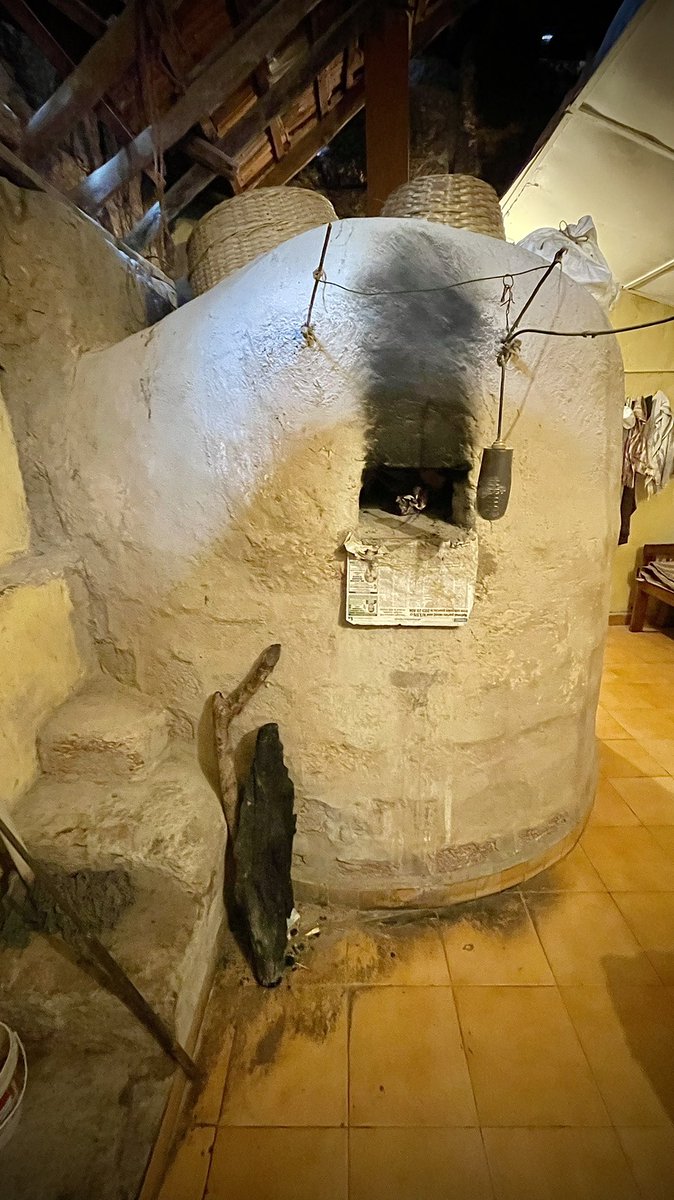 ChefTZac's tweet photo. The wood-fired oven used to bake bread in traditional bakeries in Goa is a structural masterpiece in itself, and has been in existence for centuries. It operates in a very peculiar way, unlike the ovens that we're typically used to, and is a real treat to learn about. #COTRGoa https://t.co/7rA5KVld5f