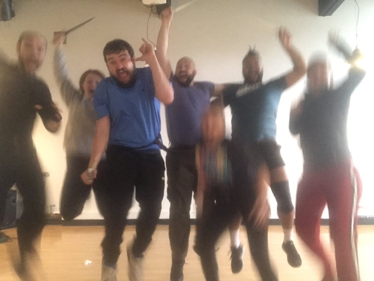 RobinHellier's tweet photo. Day three of our @BADC_UK Further Weapon certification in Dagger for @AvantCymru 🗡

@bethanfights and I are having a wonderful time being back in Wales with this glorious bunch! 

#stagecombat #training #Wales #dagger #dramaticcombat #badc #actortraining https://t.co/rUnyCmtt0a
