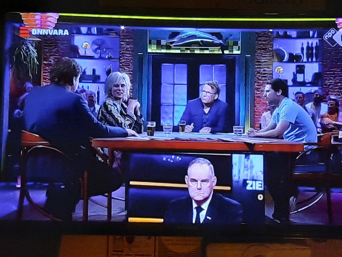 ZoetSanny's tweet photo. Was dit de laatste? Last but not least kun je wel zeggen. GÉNIÁÁL cabaret weer! Had zo'n heimwee naar t ouderwetse kopspijkers cabaret, maar #Spaanders maakt n hoop goed! 
Voor iedereen die t te grof vond, DIT IS NOU CABARET!
Doe maar gauw een 2e seizoen. https://t.co/PJdnFGDkRq