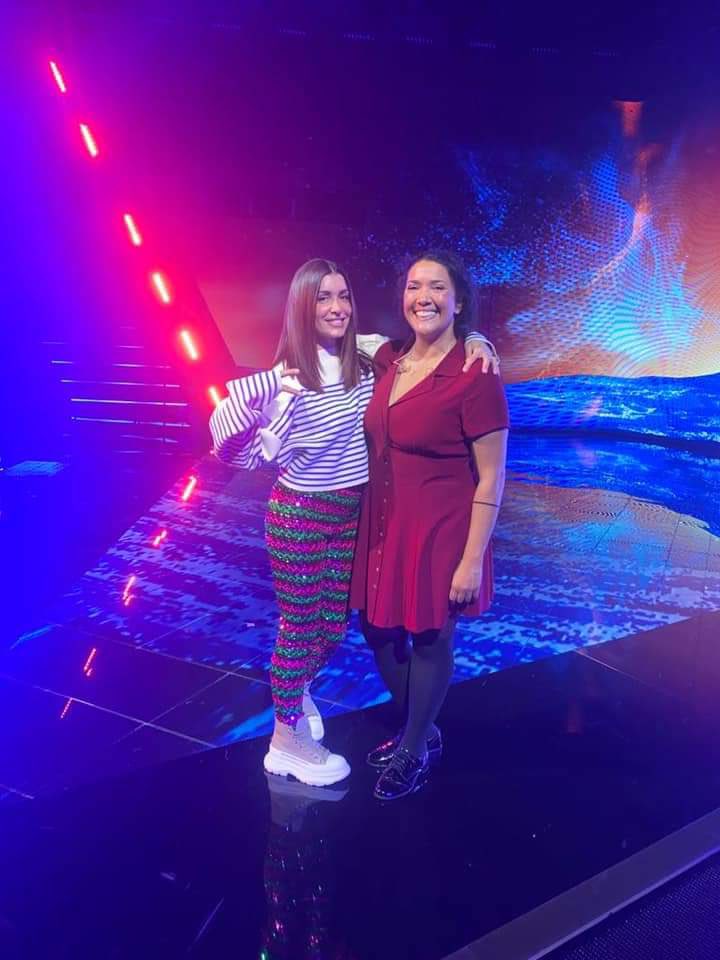 manoon__35's tweet image. Allez @Amalyamusic !! On est derrière toi 🤞🏻✌🏻
Team @JeniferOfficiel 🔥❤️ 
On vote le 5 !!! 
#TheVoiceAllStars #Finale #TeamJen