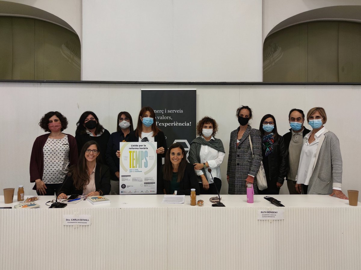 ercpaeria's tweet photo. ⏱️ En el marc de les activitats d'@slowshoplleida i @BCNTimeUse_cat per la conscienciació per la reforma horària, la TA @jfreixanet ha assistit a una interessant xerrada sobre la importància de respectar els nostres ritmes per gaudir d’una millor salut 🧘‍♀️💤 #TimeUseWeek2021 https://t.co/v0WHeAQ09c