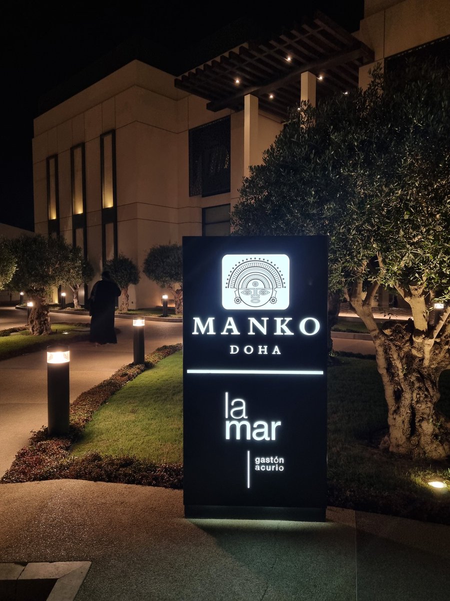 Chapterbliss's tweet image. Evenings like this ✨ #octoberbreak