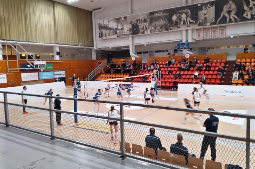 Enjoyed some good volleyball today, @mestaruusliiga , Ariana Pirv and her @OrPo_volleyball teammates taking on Helsinki Volley https://t.co/CCA7ohzVkf