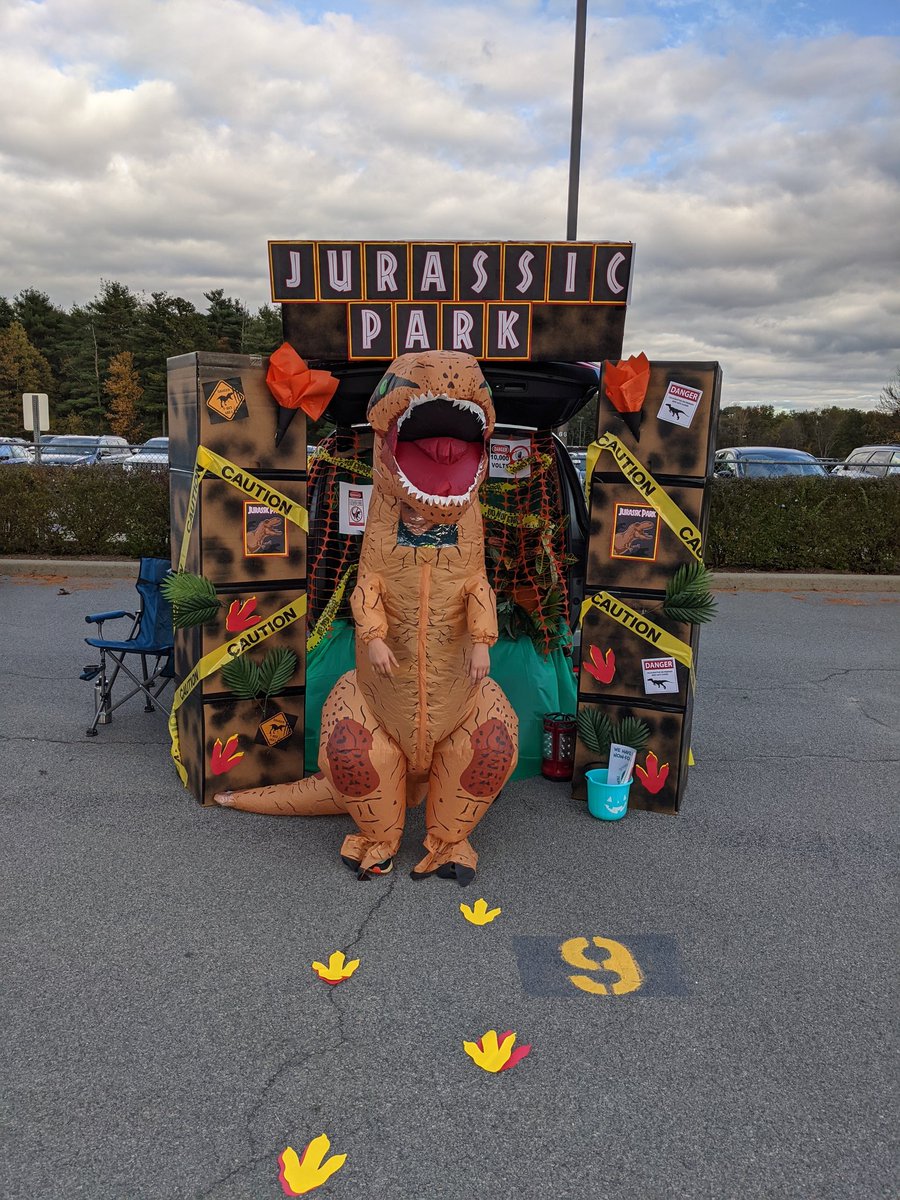 JohnLuthringer's tweet photo. Wonderful Saturday Trunk or Treat at the WHBI! https://t.co/YRUi5YhGAm