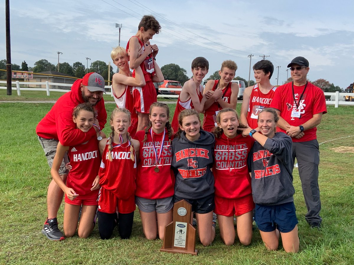 aeross333's tweet image. What a phenomenal run today! Iz got 2nd place in the Region (as an 8th grader!) AND we got a team runner up title! I'm so proud of Izzy &amp;amp; this team - 3 runners in the top 10!!!
#Shes14tomorrow
#nextSTOPstate
#statebound
#runner
#RegionalRunnerUp
@HancockCoHS_KY
@Wes_Meserve