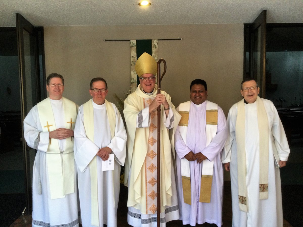 StMaryJoy's tweet photo. Family of Parishes Commissioning Mass for
West Wayne Vicariate Family 4 - Wayne, Westland, and
Garden City
#StMaryCOOJ #unleashthegospeldetroit
#familyofparishes #familyofparishesdetroit #utgdetroit
#archdioceseofdetroit https://t.co/tcbSYrNw5G