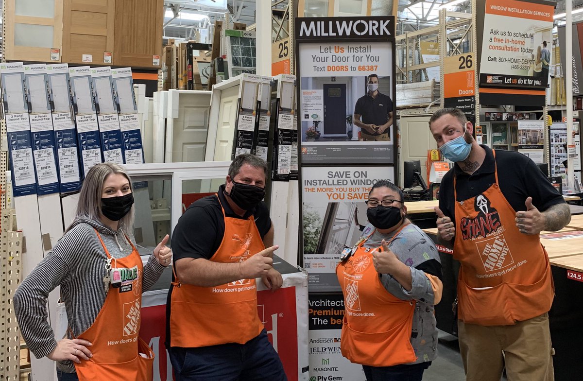 WayneCorcoran19's tweet photo. Rocking with #TeamRancho on this beautiful day! #HomeServices #LetUsDoItForYou https://t.co/7OC1zpp0eR