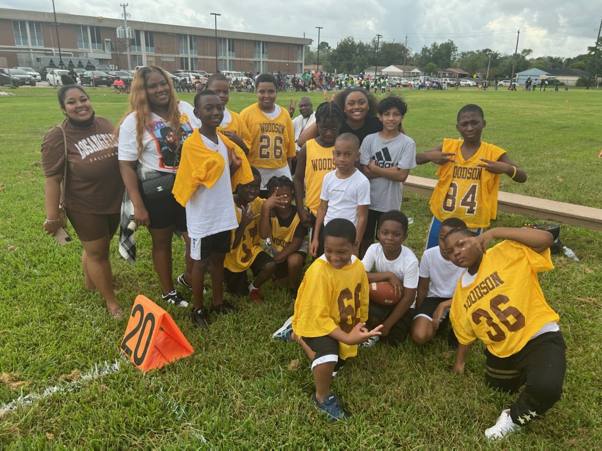 Congratulations Jaguars on our first win of the season!!!
#claimingthechampionship
<a href="/WoodsonESHISD/">Woodson Leadership Academy</a> <a href="/Kaptain_Jaguar/">Kendrick Powers</a> <a href="/MattPritchett/">Matthieu Pritchett</a> <a href="/mcknight_mikell/">Mikell McKnight</a>