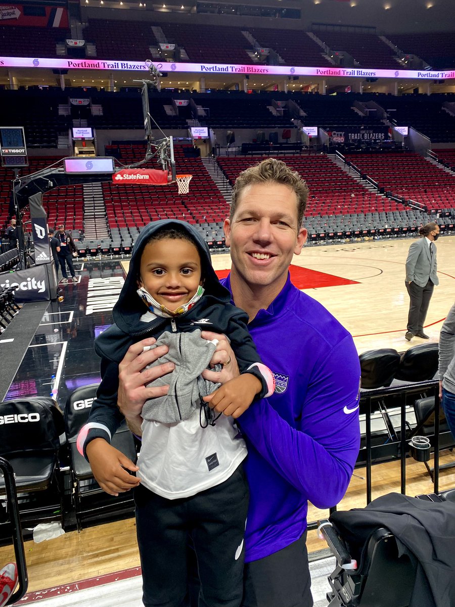 BravenBoyd's tweet photo. What better way for a King 🤴🏽 to start off his @NBA season than w/ the @SacramentoKings visiting the @trailblazers Aunty @Lindsey_Harding & the entire staff coached a great game. Thx coach Walton for the lift, I’ll see ya in a decade 1/2😎 #BallIsLife #WNBAkid #BallerBaby #Braven https://t.co/aYxAkhGi4i