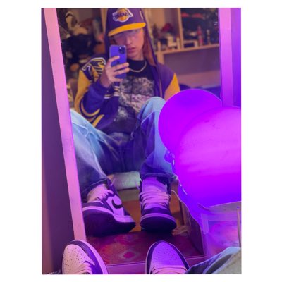 Slumped😶🌫️ tweet media