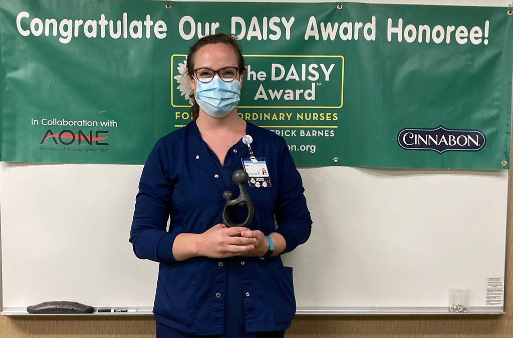 SpectrumHealth's tweet photo. Congratulations to Ruth Oltz, RN, BSN, for being named a DAISY award winner for the exceptional care provided to patients in the 4G digestive diseases unit at Blodgett Hospital. Thank you for the skills, care and compassion you provide to patients every day. #TeamSpectrumHealth https://t.co/jfc1Jbapja