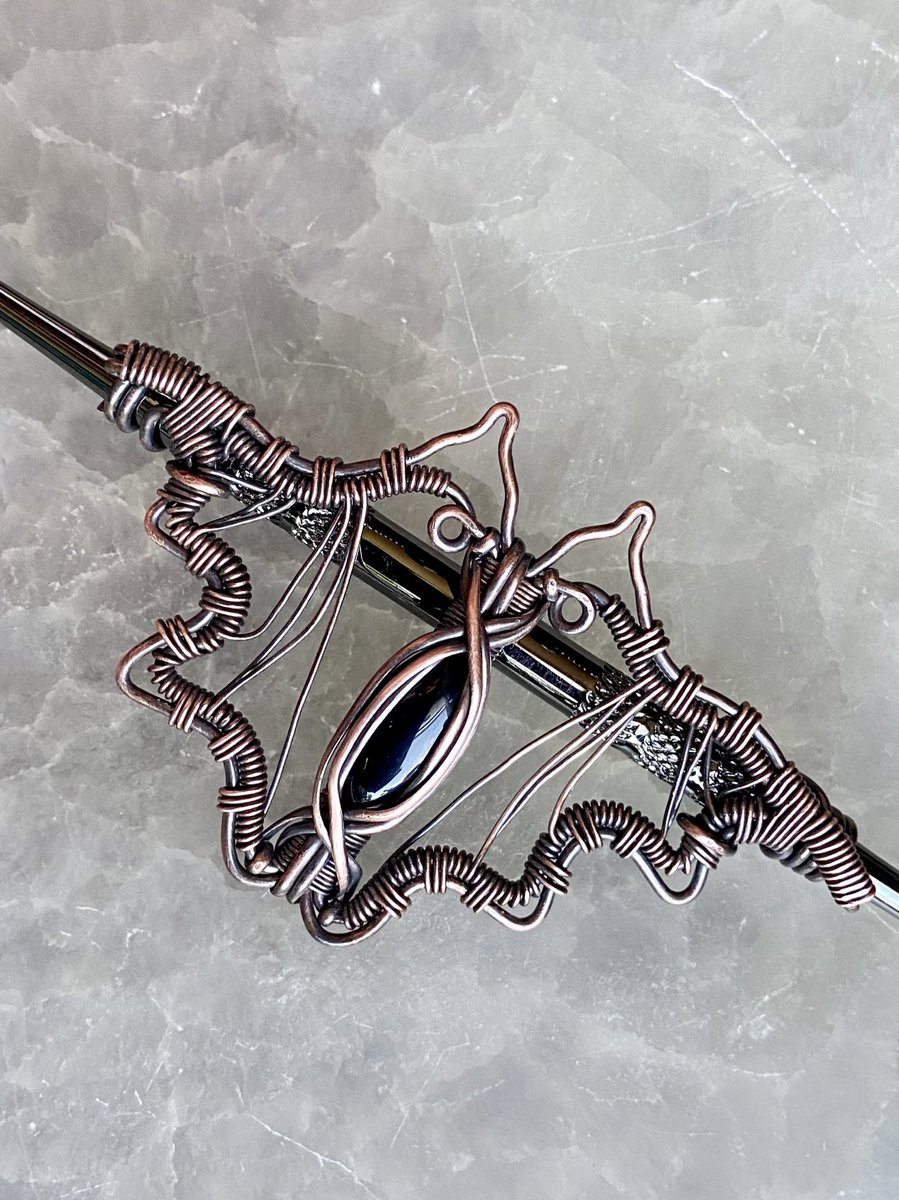 theSMITHST0NIAN's tweet photo. Black onx bat dabber looking for a home✨🔗👇🦇 https://t.co/94PafORYji