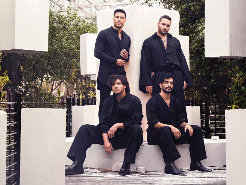 exafm973's tweet photo. Tú tienes necio el corazón 🎶 Ya nos pusimos sentimentales y es que llega al puesto número 🔟 del #ExaMetro 🚇 #CuantasVeces de @_CarlosRivera ft @ReikMx 💥 

@JCNajeraOficial https://t.co/8SJXCMi0JR