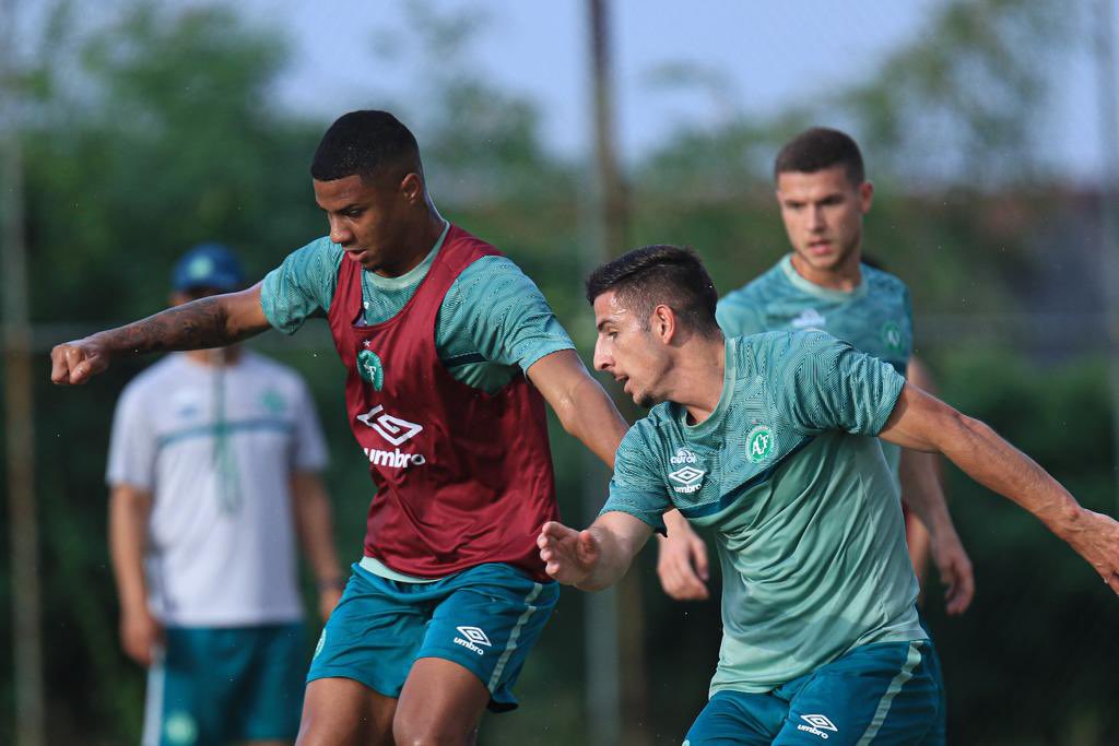Chape realiza o último treino em Salvador antes do duelo diante do Bahia. Foto: Márcio Cunha/ACF