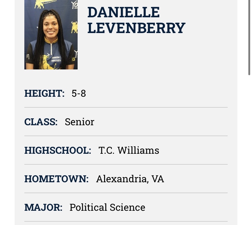 jcsubowling's tweet image. Meet Danielle! She is a senior from Alexandria, VA Majoring in Political Science!