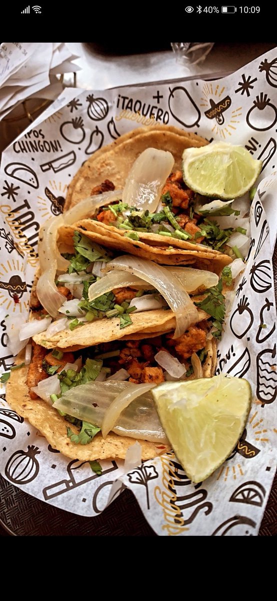 CharroSanto's tweet photo. Siempre intentando mejorar para nuestros clientes #tacoschilangos #patterns #taqueromucho https://t.co/W3dWBJskVg