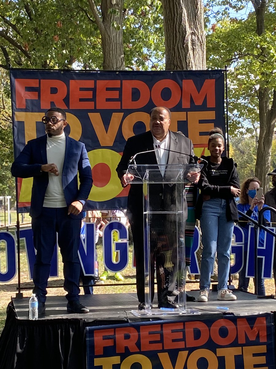 SSPAction1's tweet photo. Today was the finishing line for #freedomtovoterelay. Wonderful and powerful guest speakers including Martin Luther King III, his wife and daughter, Eleanor Holmes Norton, Randi Weingarten and more. Let’s tell the senators to pass #JohnLewisVotingRightsAct and #FreedomToVoteAct! https://t.co/VsjGTZbpBE