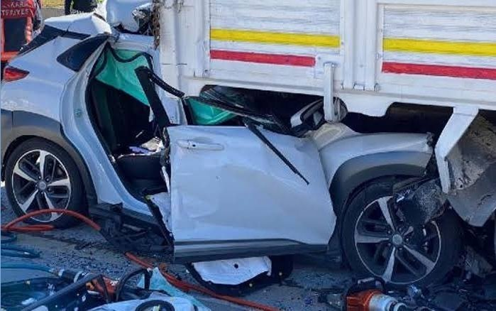 Pazartesi'nden itibaren tüm hekimler 36 saat nöbet uygulamasına karşı aciller hariç greve gitseler, bu uygulamayı dayatanlar kaç gün dayanabilirler?
#36SaatNobetOlmaz #36SaatNöbetÖLDÜRÜYOR