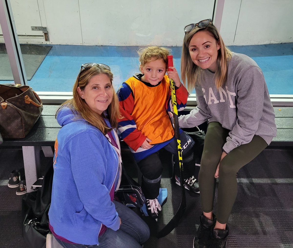 slcholis's tweet photo. Went to see one of my students play hockey today. He scored 2 goals! Way to go Alex!@CongerCasey https://t.co/k34DQXvTAT